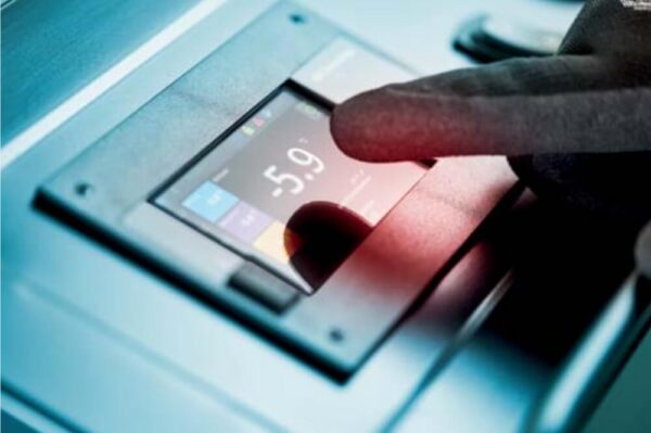 comp_Image_INS_Lauda_Mobifreeze_1000x665_JPG_02,1 comp_Image_INS_Lauda_Mobifreeze_1000x665_JPG_02,1